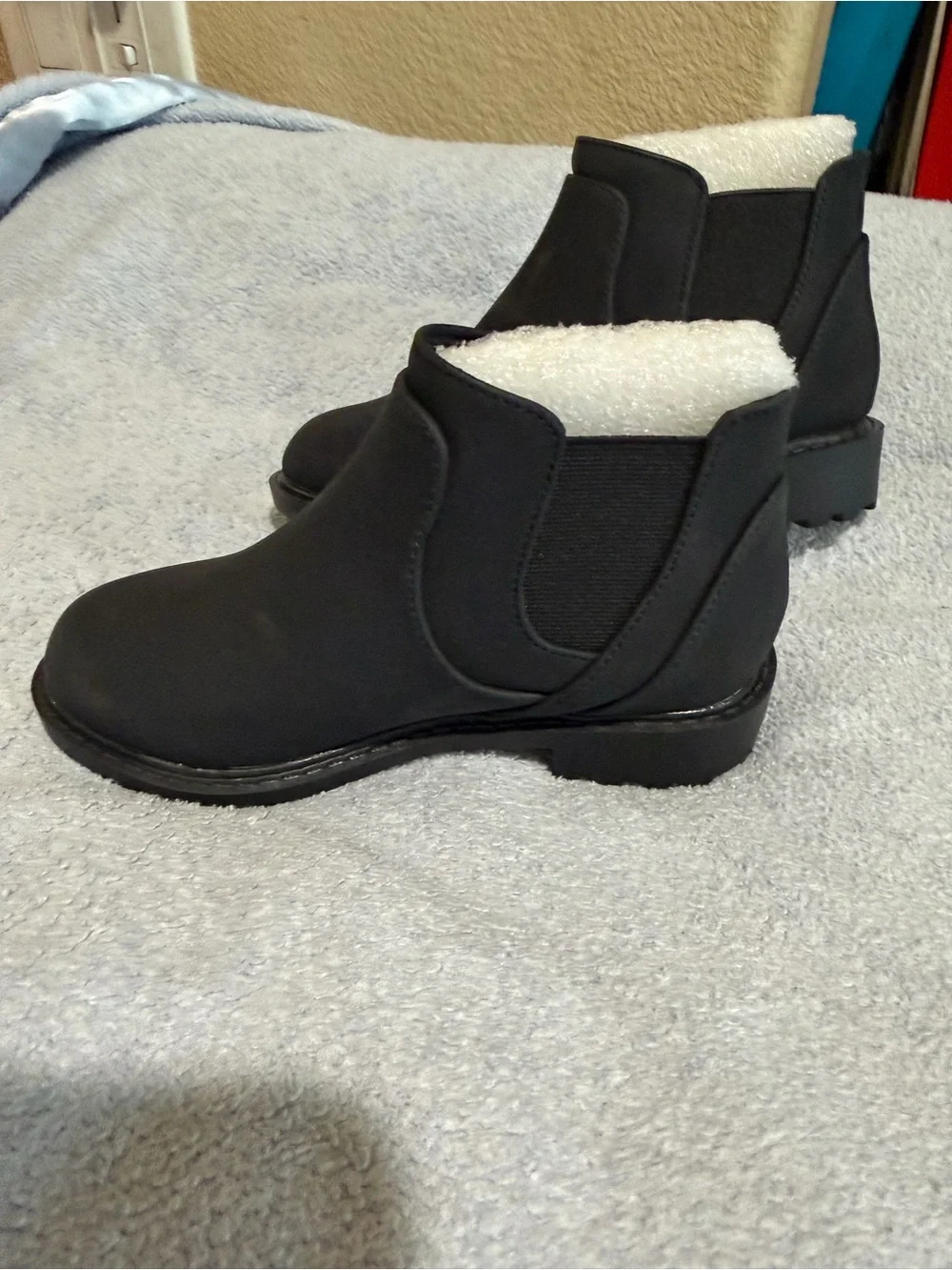 Black Women's Faux-Shearling Chelsea Ankle Boots